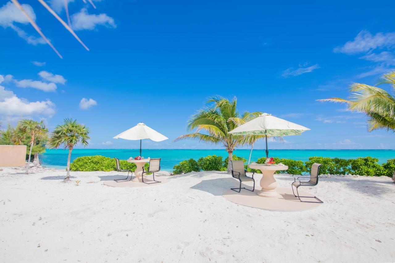 Golden Pelican Villa- 5 Bdr Beachfront Home In North Caicos, Turks & Caicos Whitby Exterior foto