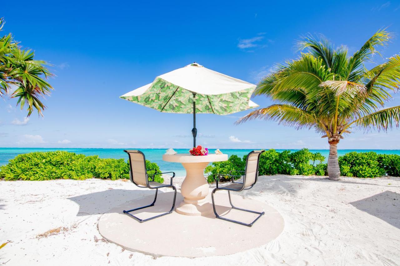 Golden Pelican Villa- 5 Bdr Beachfront Home In North Caicos, Turks & Caicos Whitby Exterior foto